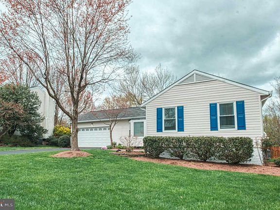 5th image of 1418 Valebrook Ln