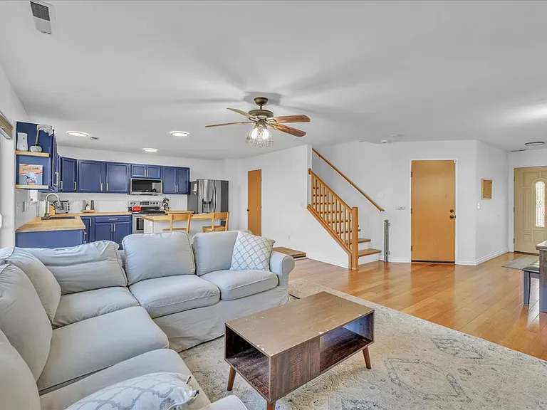 10025 Terra Ct SE — Photo 8