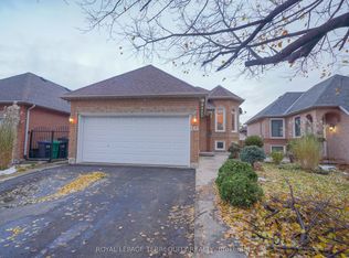 145 Springview Dr, Brampton, ON L6X4K2