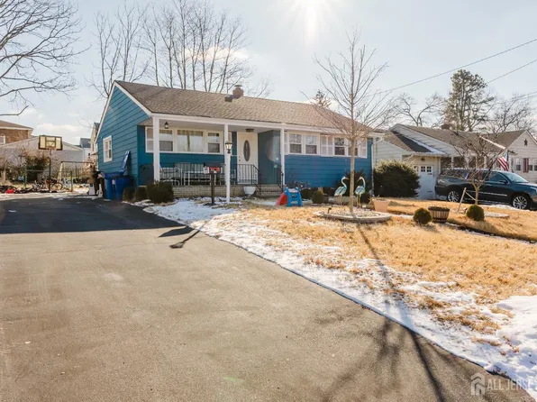 93 1st St, Milltown, NJ 08850