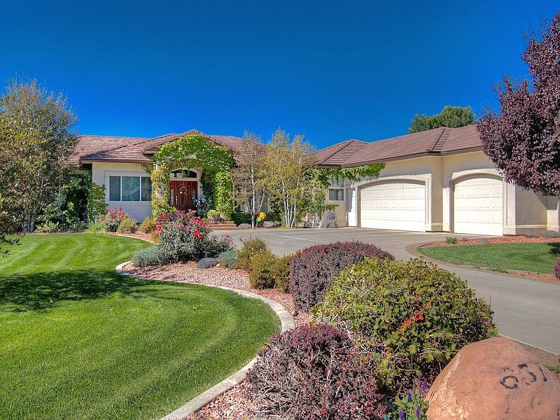 1st image of 651 Larkspur Ln