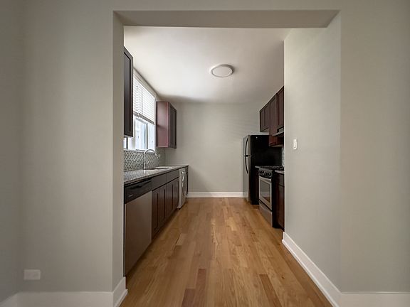 5th image of 811-11 Elm St #D012