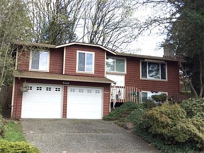 3rd image of 10325 NE 123rd Pl