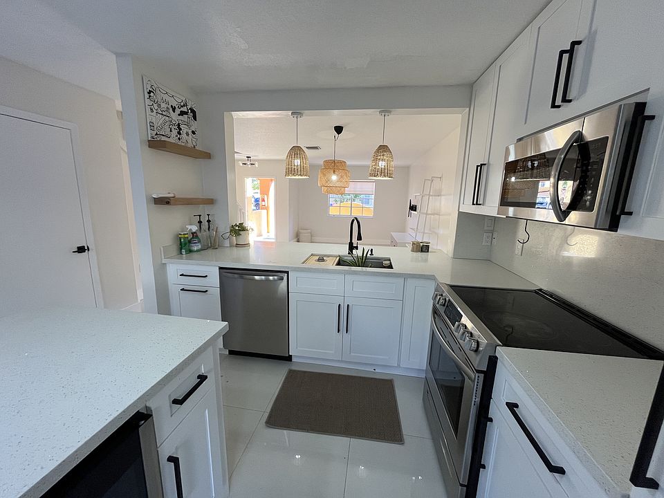1st image of 7215 NW 173rd Dr APT 1006
