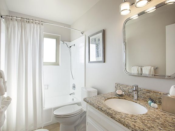 4th image of 40 Oceano Ave APT 7