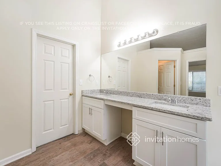 1429 Fall River Dr — Photo 12