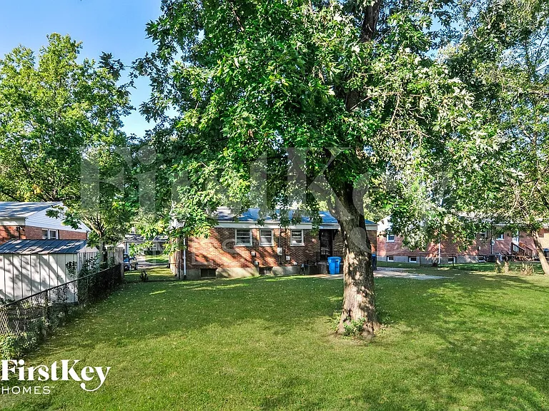170 Saint Edward Ln — Photo 15