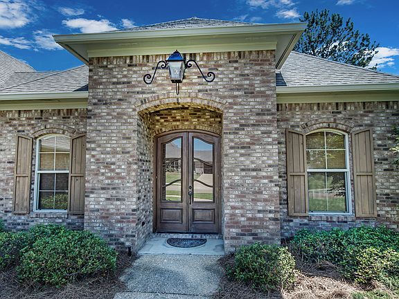 4th image of 167 Cottonwood Dr