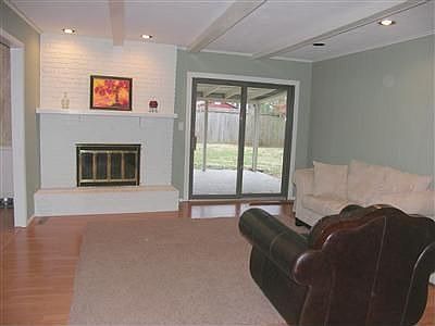 2nd image of 2339 E Berkeley St