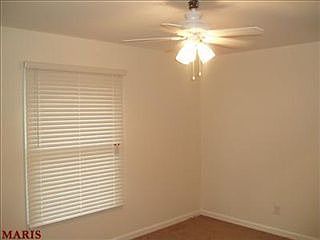 5th image of 2212 Outlook Dr