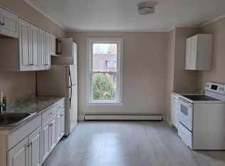 2 Granite St #5, Lewiston, ME 04240