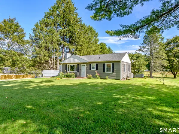 8 Gendron Road, Plainfield, CT 06354