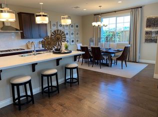 2137 Kingwood Rd, Rohnert Park, CA 94928