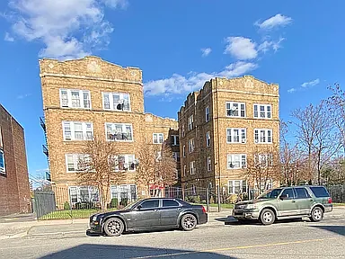 2 bed, $1,795 — Photo 1