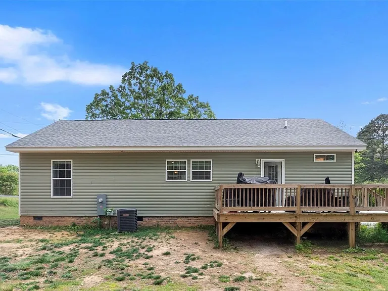 1316 Wiscassett St — Photo 3