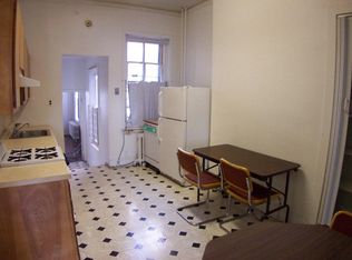 4023 Locust St, Philadelphia, PA 19104