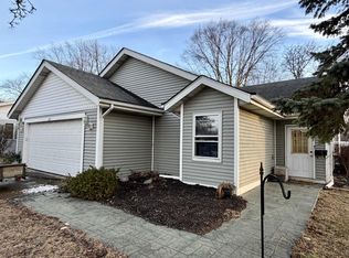 207 E Joliet St, Schererville, IN 46375