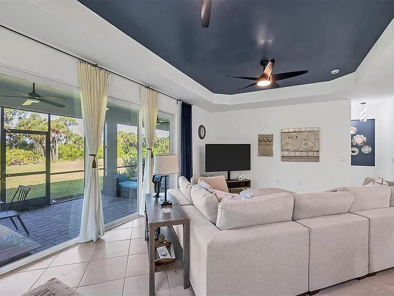 17455 Jadestone Ct — Photo 6