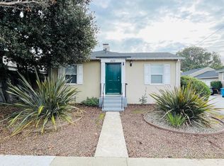 405 Rollins Rd, Burlingame, CA 94010