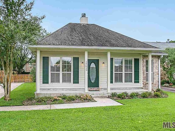 2nd image of 17656 Lake Iris Ave