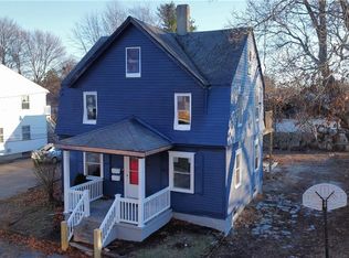 67 Dorr Ave E, Riverside, RI 02915