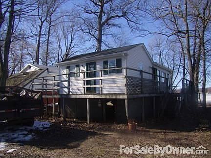 2nd image of 2006 Howard Point Dr