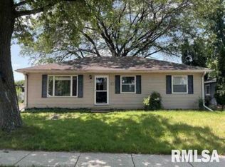 217 Southview Dr, Rochelle, IL 61068