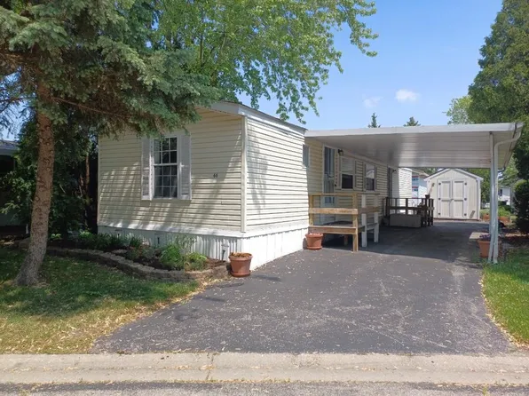 66 Boren Ave, Wauconda, IL 60084