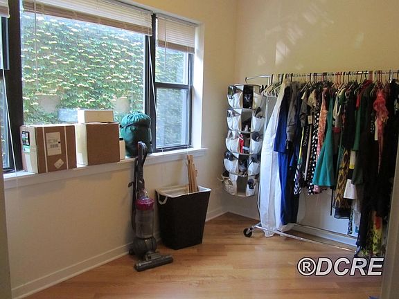 5th image of 7609 N Bosworth Ave APT 2N