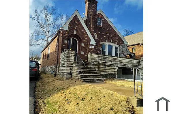 5964 Astra Ave photo 1