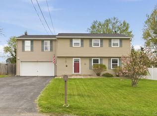434 Birchwood Blvd, Baldwinsville, NY 13027
