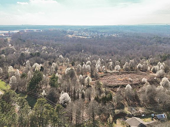 2nd image of 647 Blackwell Rd