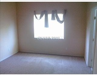 4th image of 638 Zalataia Way