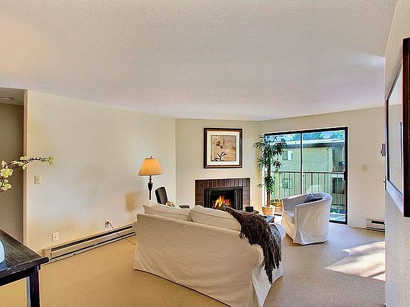 3rd image of 1743 NW 57th St APT 204