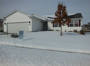 2300 Eastlawn Dr, Marion, IA 52302