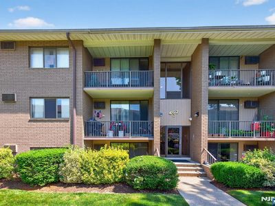 462 Liberty St APT 109, Little Ferry, NJ, 07643