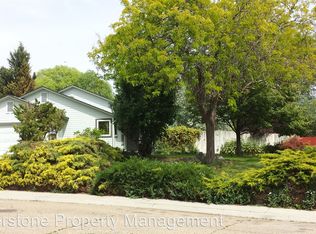 2700 Hillcrest Way, Nampa, ID 83686