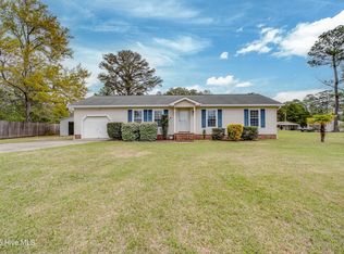 401 Hart Dr, New Bern, NC 28560
