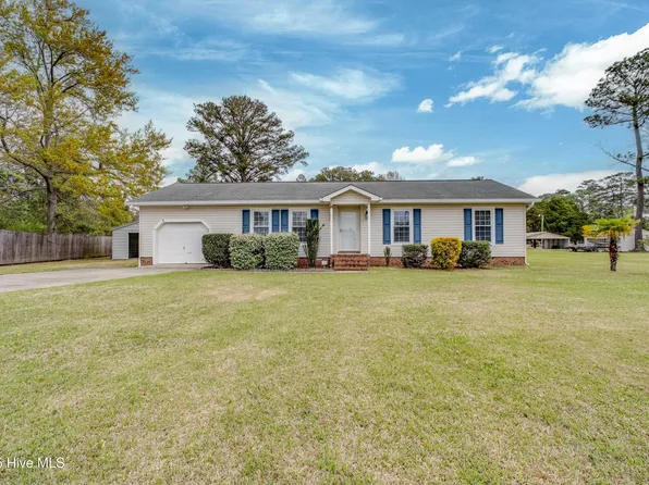 401 Hart Drive, New Bern, NC 28560
