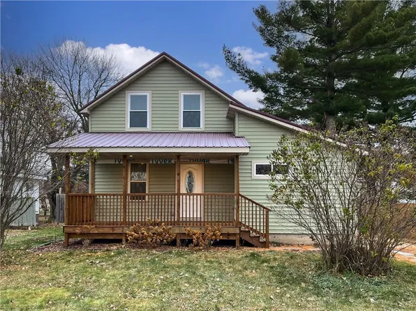 230 South Franklin Street, Stanley, WI 54768