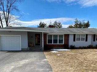 1 Northwood Dr, Nashua, NH 03063