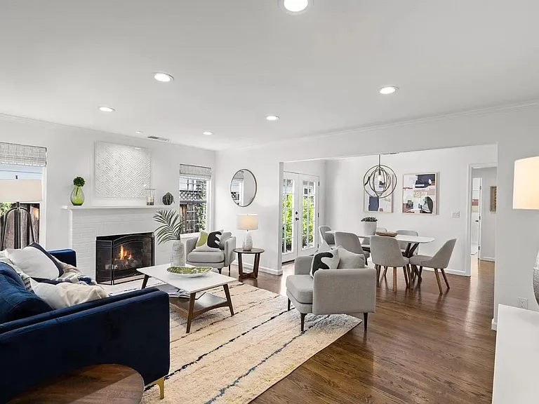 340 Nimitz Ave — Photo 2
