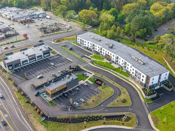 203 Lowell St #116, Wilmington, MA 01887