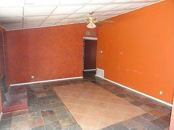 4th image of 5262 E Webster Ave