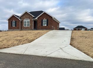 136 Iroquois Trl, Bloomfield, KY 40008