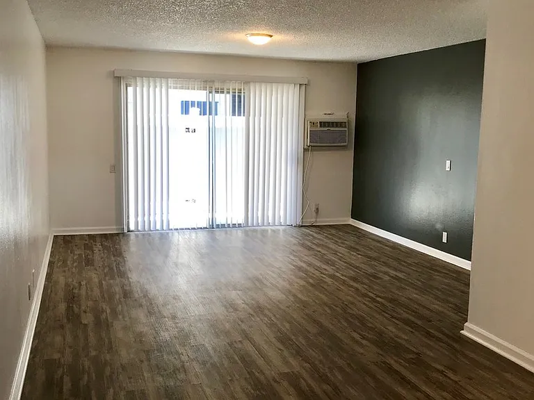 Villa Platinum Apartments — Photo 24