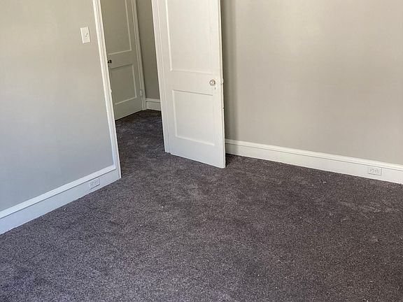 2nd image of 108 W Ashland Ave APT H