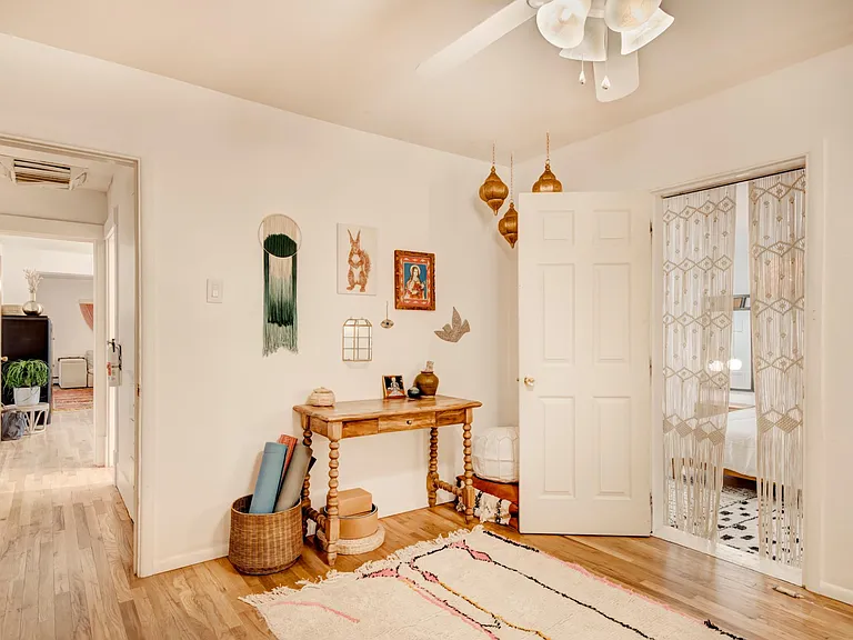 122 Bryn Mawr Dr SE — Photo 21