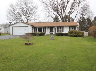 119 Rodney Ln, Rochester, NY 14625