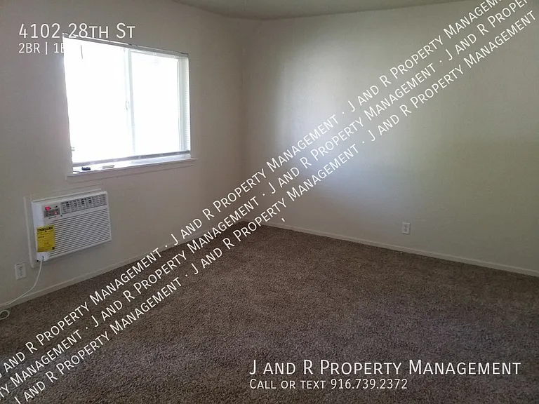 4102 28th St — Photo 7